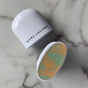 MARC JACOBS Cover(t) Stick Color Corrector #300